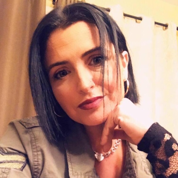 Meet your Posher, Nanette - Picture 1 of 1